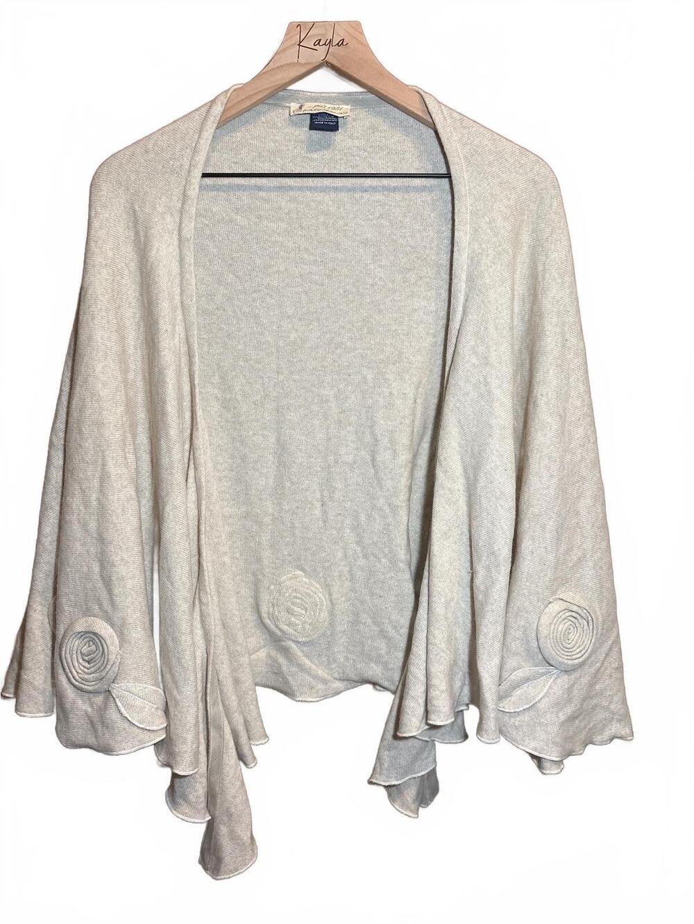 Made in Italy Lambswool Cashmere Cape Wrap Floral Appliqué